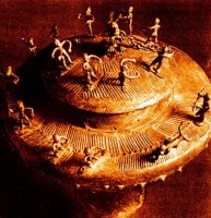 arte_picena_-_coperchio_bronzeo.jpg